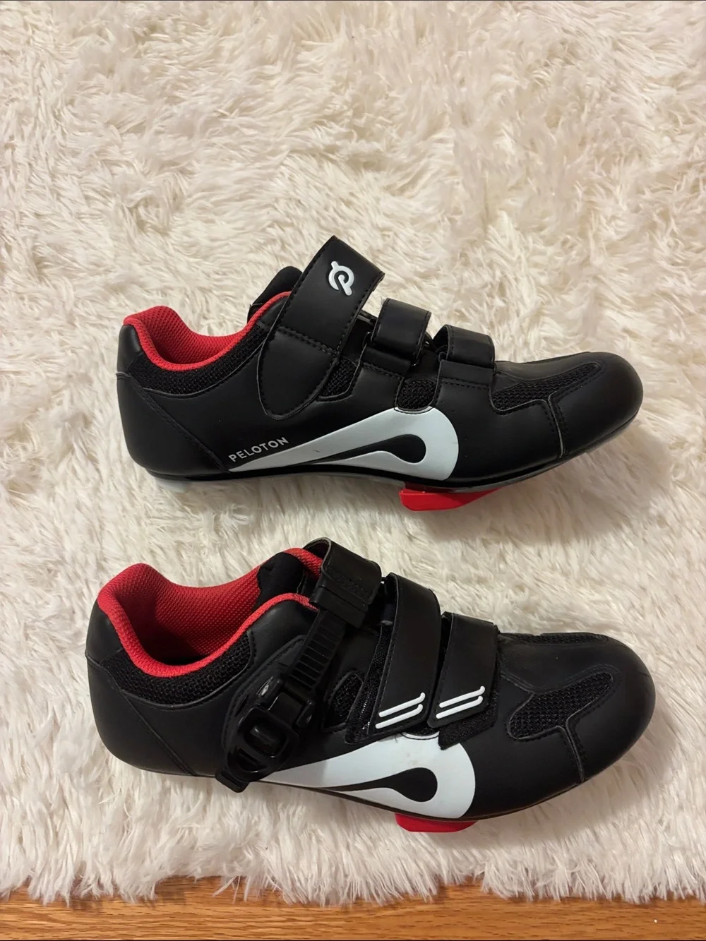 Women’s Peloton Black Cycling Shoes  in very good condition